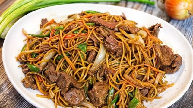 SP House Lo Mein.