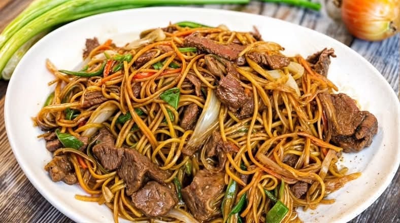 Half Tray Lo Mein.