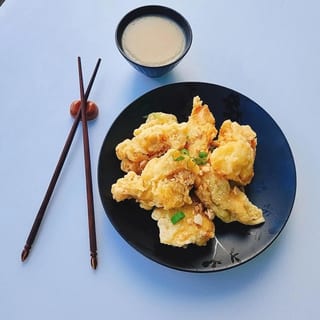 L Almond Fried Chicken gf